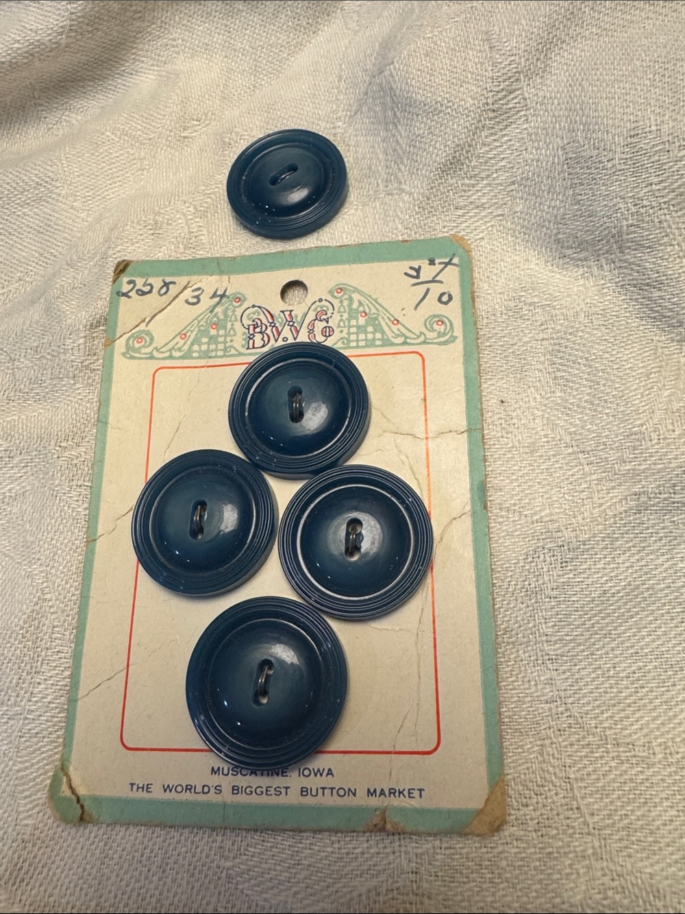 Turquoise-Colored Button Card - Set of Vintage Sewing Buttons
